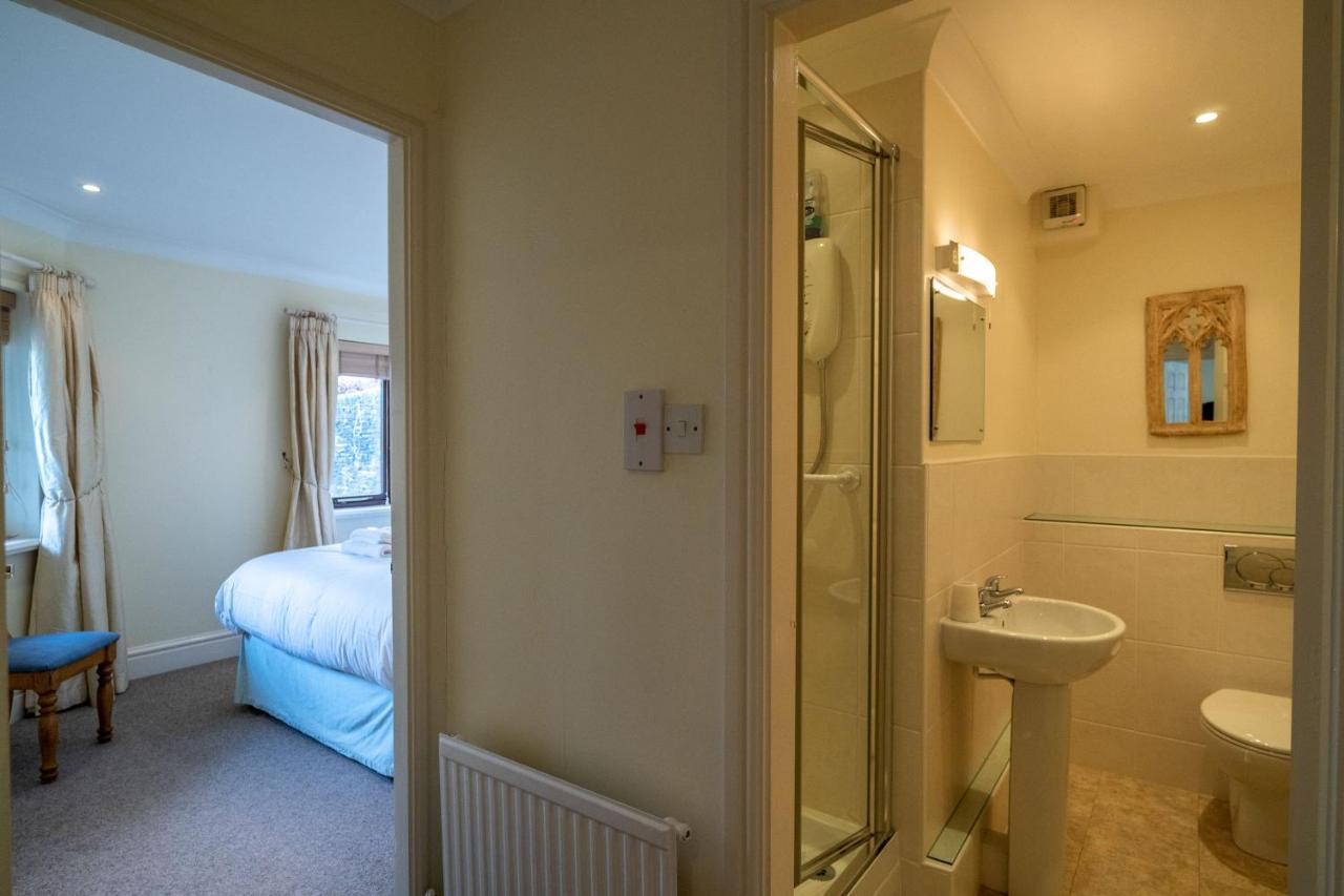 Tree Tops At The Falls - Great For Families, Central Location With Parking Ambleside Exterior photo
