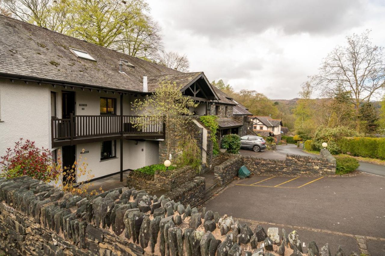 Tree Tops At The Falls - Great For Families, Central Location With Parking Ambleside Exterior photo