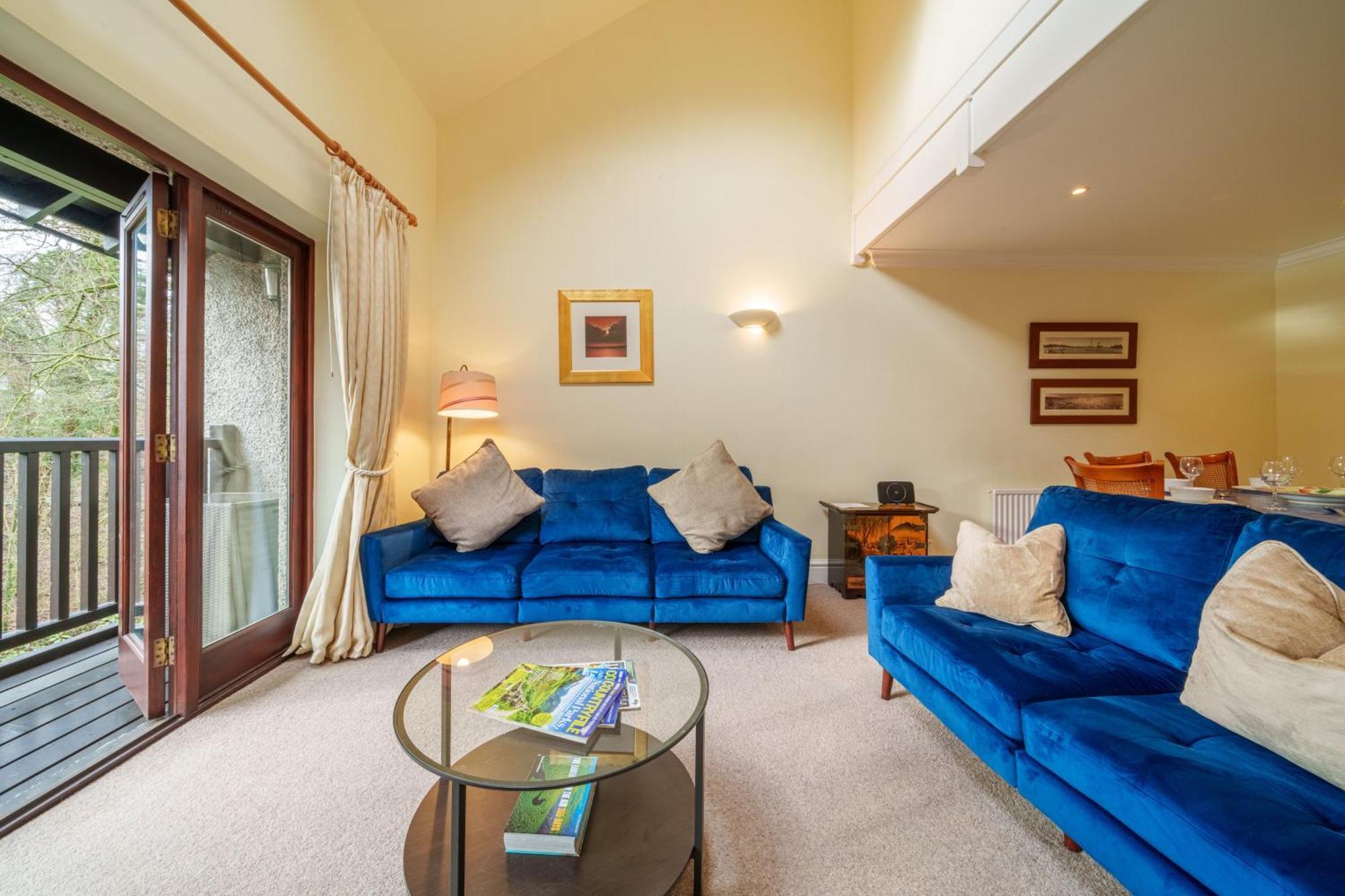 Tree Tops At The Falls - Great For Families, Central Location With Parking Ambleside Exterior photo
