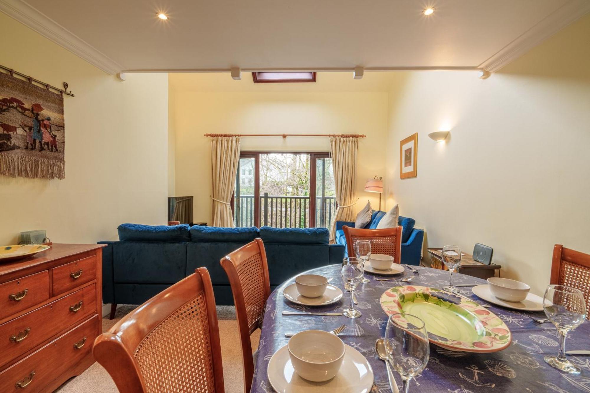 Tree Tops At The Falls - Great For Families, Central Location With Parking Ambleside Exterior photo